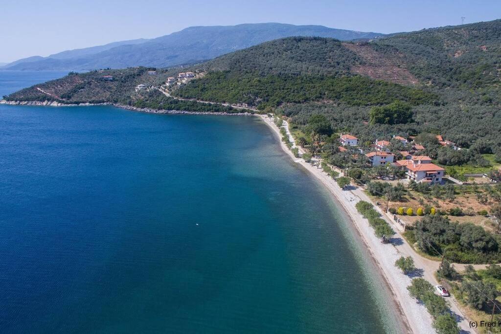 Zephyr Guest House Лефокастро Экстерьер фото