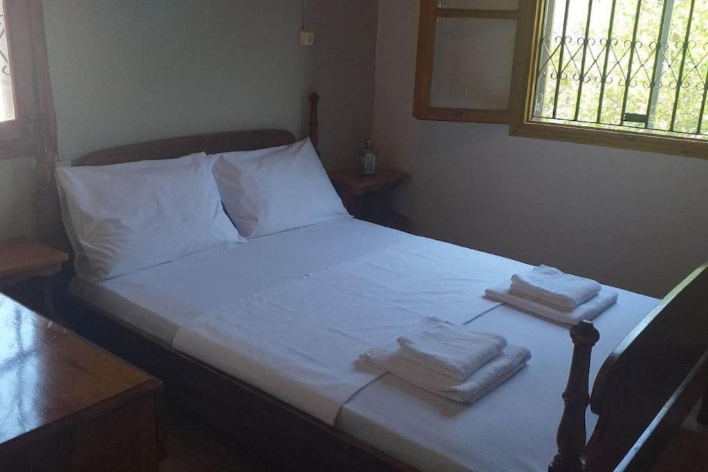 Zephyr Guest House Лефокастро Экстерьер фото